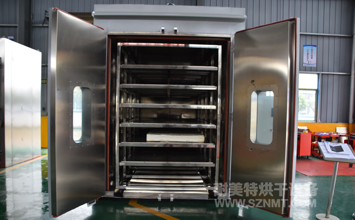 發(fā)泡新材料自動烘箱